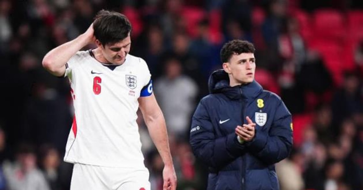 Phil Foden lạc lõng trong vai trò số 9 ảo khi ĐT Anh đối đầu với Nhật Bản