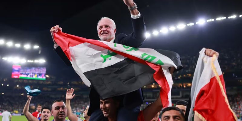 Graham Arnold mang đến lối chơi mới mẻ cho Iraq