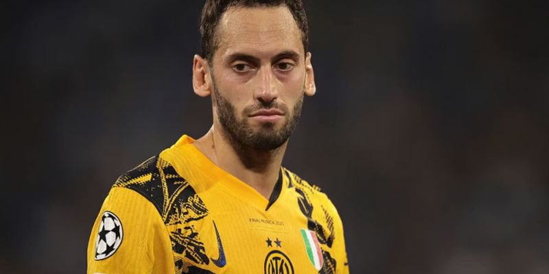 Sơ lược về cầu thủ Hakan Çalhanoğlu